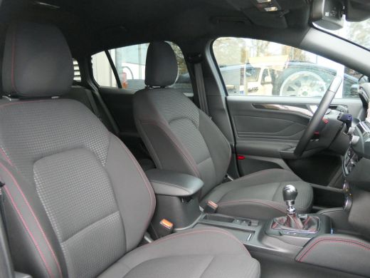 Ford Focus 1.0 EcoBoost 155pk Hybrid ST Line X | B&O | Adaptive LED | BLIS | Adaptive Cruise | Elektrische A... ActivLease financial lease