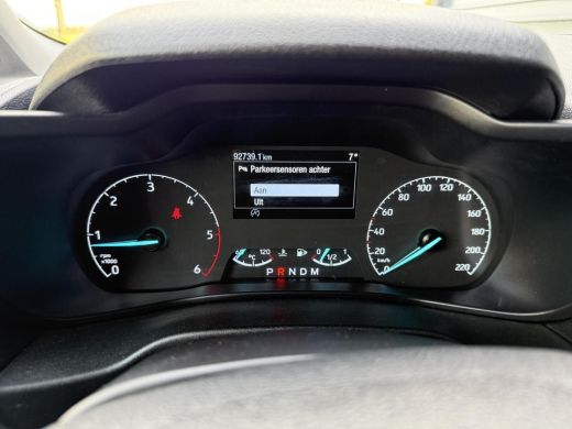 Ford Transit Connect 1.5 EcoBlue Automaat Hondenauto 2x Bench/hondenrek ActivLease financial lease