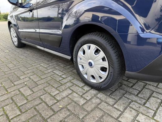 Ford Transit Connect 1.5 EcoBlue Automaat Hondenauto 2x Bench/hondenrek ActivLease financial lease
