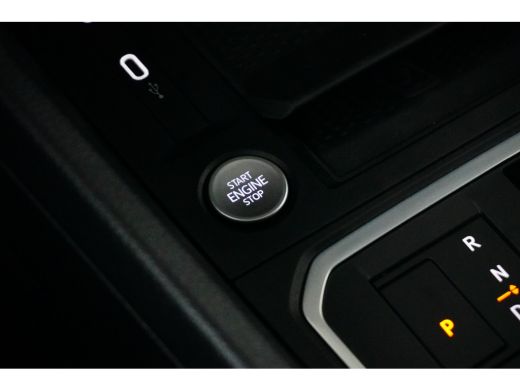 Ford Transit Connect Limited L2 2.0 122PK AUTOMAAT AGR Stoel | | Achteruitrijcamera | Cruise control adaptief met Stop... ActivLease financial lease