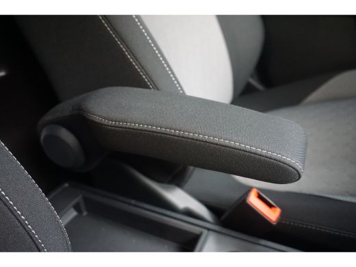 Ford Transit Courier Limited 44 kWh | Apple Carplay/Android Auto|telefoonintegratie premium | Cruise control adaptief ... ActivLease financial lease