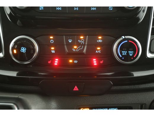 Ford Transit Custom 310 2.0 TDCI L2H1 170PK Sport | Automaat | Airco | Cruise | Camera | 3-Zits | Trekh. | Navi | Car... ActivLease financial lease