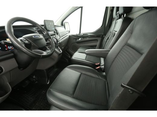 Ford Transit Custom 310 2.0 TDCI L2H1 170PK Sport | Automaat | Airco | Cruise | Camera | 3-Zits | Trekh. | Navi | Car... ActivLease financial lease