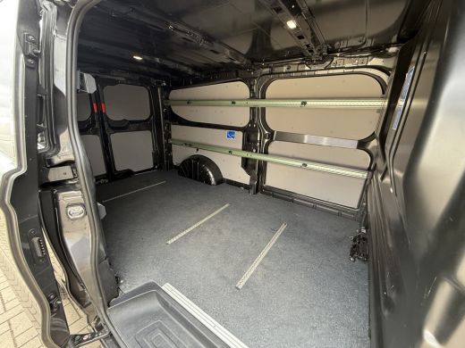 Ford Transit Custom 320 2.0 TDCI 136 PK EURO 6 L2H1 Trend Stoelverwarming/CarPlay/achteruitrijcamera ActivLease financial lease