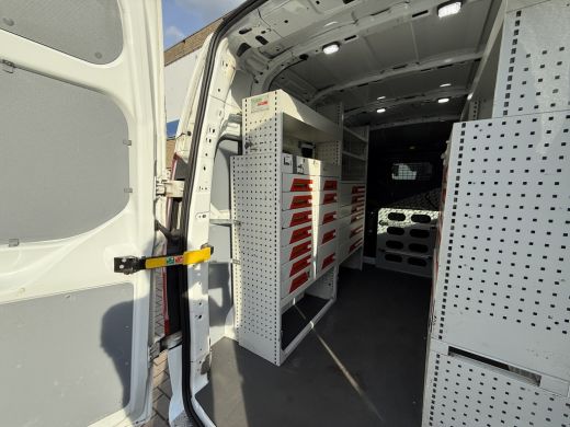 Ford Transit Custom 340 2.0 TDCI 130PK EURO 6 Automaat L1H2 Cruise control/navigatie systeem/app Connect ActivLease financial lease