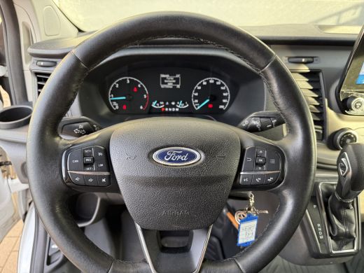 Ford Transit Custom 340 2.0 TDCI 130PK EURO 6 Automaat L1H2 Cruise control/navigatie systeem/app Connect ActivLease financial lease