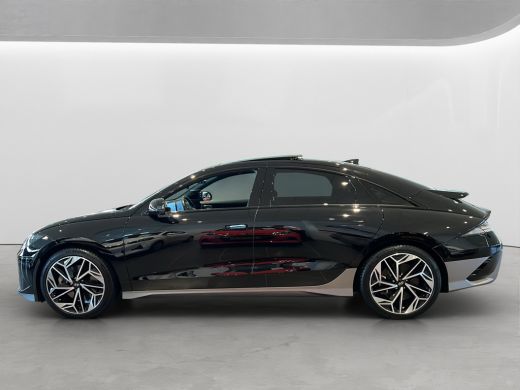 Hyundai IONIQ 6 Lounge 77.4 kWh | Panorama schuifdak | Adaptive cruise control | Dodehoek detectie | Bestuurderss... ActivLease financial lease