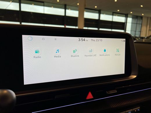 Hyundai IONIQ 6 Lounge 77.4 kWh | Panorama schuifdak | Adaptive cruise control | Dodehoek detectie | Bestuurderss... ActivLease financial lease