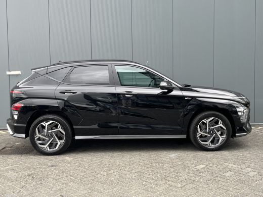 Hyundai Kona 1.6 GDI HEV 130pk N-Line Sky Automaat | Carplay | Keyless | Climate | Navigatie | Full LED | Elek... ActivLease financial lease