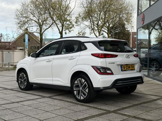 Hyundai Kona EV Comfort 64 kWh | Virtual | Camera | Carplay | ActivLease financial lease