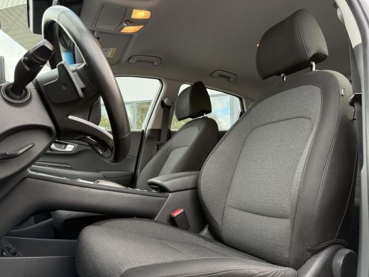 Hyundai Kona EV Comfort 64 kWh | Virtual | Camera | Carplay | ActivLease financial lease