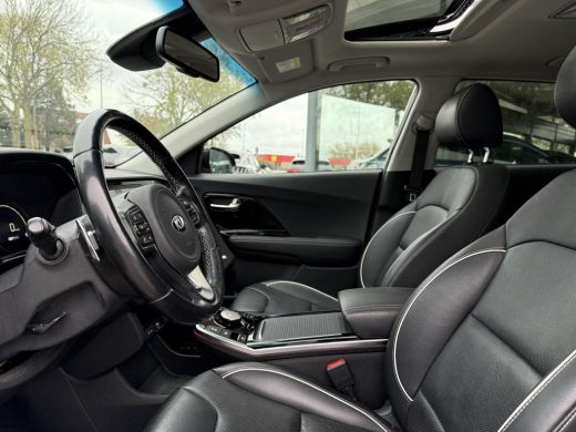 Kia e-Niro ExecutiveLine 64 kWh | Navi | Camera | Leder | Panorama | JBL Sound | ActivLease financial lease