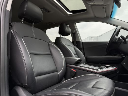 Kia e-Niro ExecutiveLine 64 kWh | Navi | Camera | Leder | Panorama | JBL Sound | ActivLease financial lease