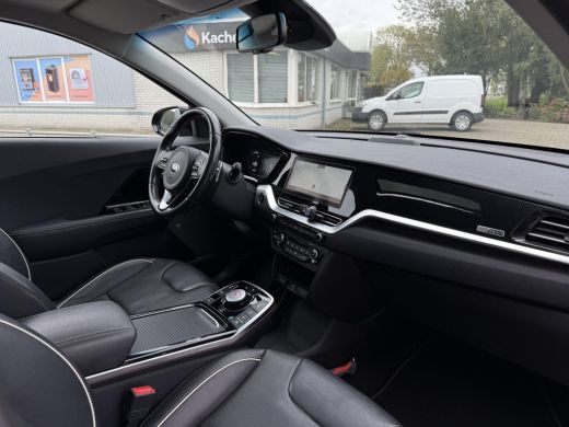 Kia e-Niro ExecutiveLine 64 kWh | Navi | Camera | Leder | Panorama | JBL Sound | ActivLease financial lease