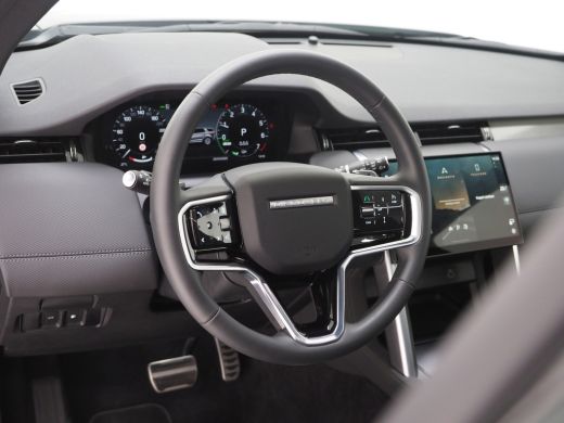 Land Rover Discovery Sport P300e PHEV Dynamic SE | Pano | Meridian | 360gr Camera | Adaptive Cr Control | Verw voorstoelen ActivLease financial lease