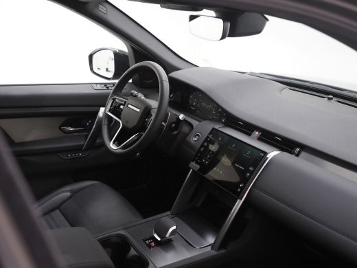 Land Rover Discovery Sport P300e PHEV Dynamic SE | Pano | Meridian | 360gr Camera | Adaptive Cr Control | Verw voorstoelen ActivLease financial lease