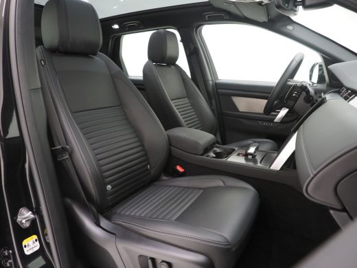 Land Rover Discovery Sport P300e PHEV Dynamic SE | Pano | Meridian | 360gr Camera | Adaptive Cr Control | Verw voorstoelen ActivLease financial lease