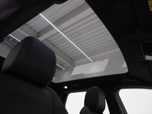 Land Rover Discovery Sport P300e PHEV Dynamic SE | Pano | Meridian | 360gr Camera | Adaptive Cr Control | Verw voorstoelen ActivLease financial lease