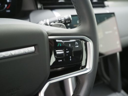 Land Rover Discovery Sport P300e PHEV Dynamic SE | Pano | Meridian | 360gr Camera | Adaptive Cr Control | Verw voorstoelen ActivLease financial lease