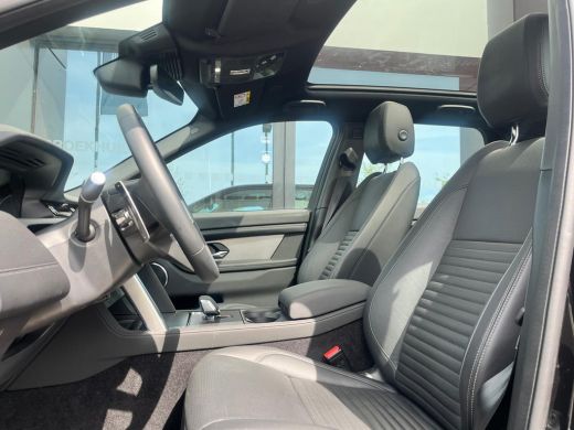Land Rover Discovery Sport P300e PHEV Dynamic SE | Pano | Meridian | 360gr Camera | Adaptive Cr Control | Verw voorstoelen ActivLease financial lease