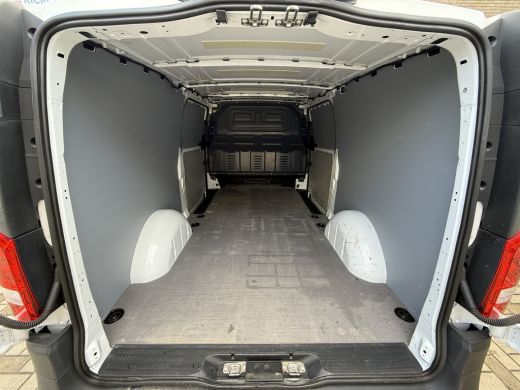 Mercedes-Benz Vito 116 CDI Extra Lang Trekhaak/cruise/navigatie systeem ActivLease financial lease