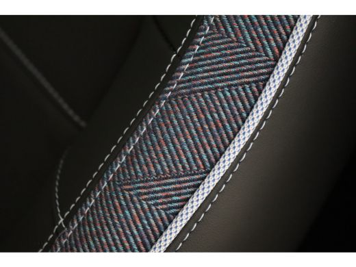 Mini 3-Deurs Cooper E / Classic / Pakket L / 18" Slide Spoke 2-tone ActivLease financial lease