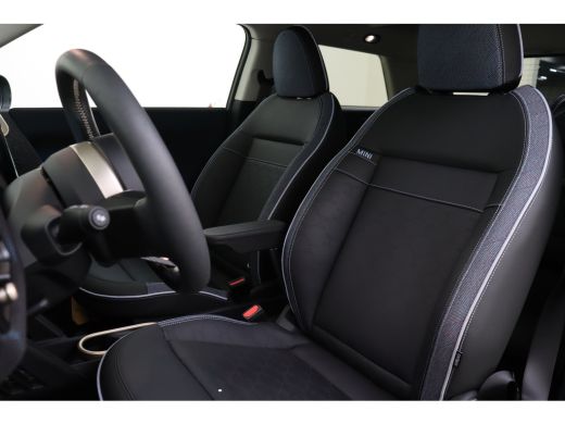 Mini 3-Deurs Cooper E / Classic / Pakket L / 18" Slide Spoke 2-tone ActivLease financial lease