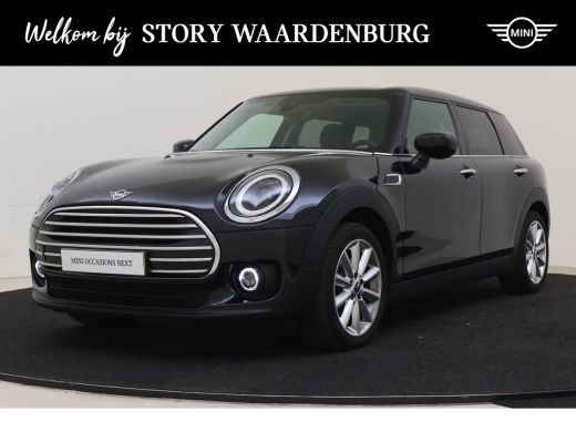 Mini Clubman Cooper Automaat / Achteruitrijcamera / Comfort Access / LED / Comfortstoelen / Stoelverwarming / ...