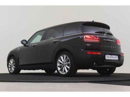 Mini Clubman Cooper Automaat / Achteruitrijcamera / Comfort Access / LED / Comfortstoelen / Stoelverwarming / ... ActivLease financial lease
