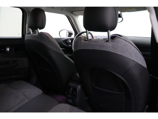 Mini Clubman Cooper Automaat / Achteruitrijcamera / Comfort Access / LED / Comfortstoelen / Stoelverwarming / ... ActivLease financial lease