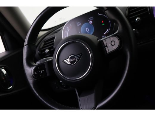 Mini Clubman Cooper Automaat / Achteruitrijcamera / Comfort Access / LED / Comfortstoelen / Stoelverwarming / ... ActivLease financial lease