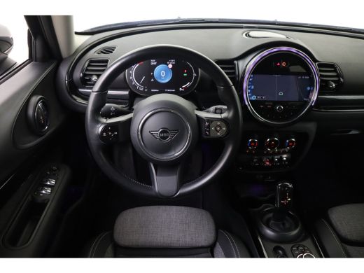 Mini Clubman Cooper Automaat / Achteruitrijcamera / Comfort Access / LED / Comfortstoelen / Stoelverwarming / ... ActivLease financial lease