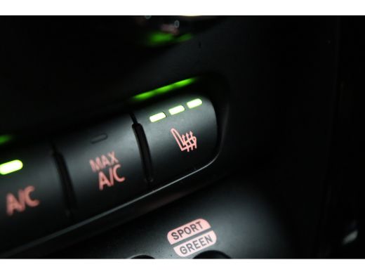 Mini Clubman Cooper Automaat / Achteruitrijcamera / Comfort Access / LED / Comfortstoelen / Stoelverwarming / ... ActivLease financial lease