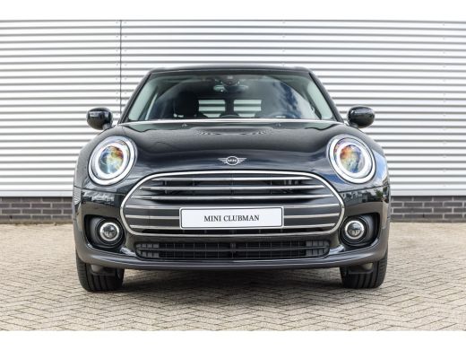 Mini Clubman Cooper Automaat / Achteruitrijcamera / Comfort Access / LED / Comfortstoelen / Stoelverwarming / ... ActivLease financial lease