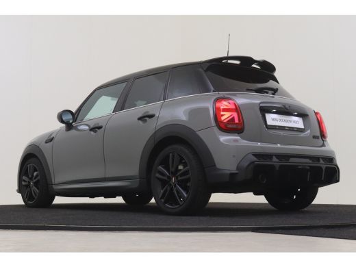 Mini Cooper Cooper John Cooper Works / JCW Sportstoel / Adaptief onderstel / LED / Airconditioning / Cruise C... ActivLease financial lease