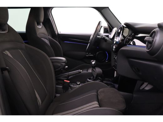 Mini Cooper Cooper John Cooper Works / JCW Sportstoel / Adaptief onderstel / LED / Airconditioning / Cruise C... ActivLease financial lease