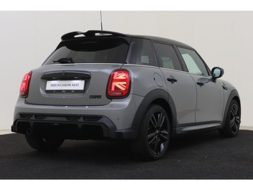 Mini Cooper Cooper John Cooper Works / JCW Sportstoel / Adaptief onderstel / LED / Airconditioning / Cruise C... ActivLease financial lease