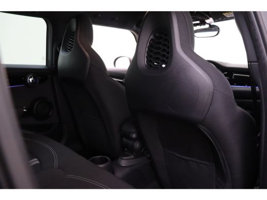 Mini Cooper Cooper John Cooper Works / JCW Sportstoel / Adaptief onderstel / LED / Airconditioning / Cruise C... ActivLease financial lease