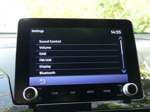 Mitsubishi Eclipse Cross 2.4 PHEV Intense+ | TREKHAAK | CAMERA | STOELVERWARMING | 18'' LMV | KEYLESS ENTRY/START | ActivLease financial lease