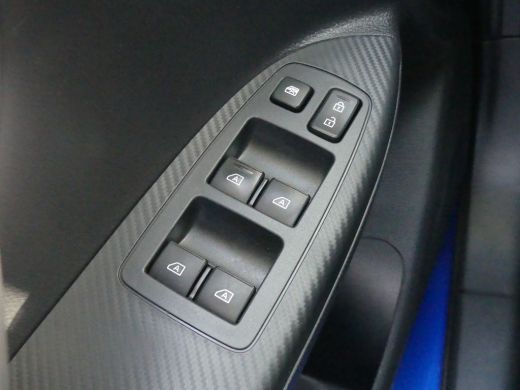 Mitsubishi Eclipse Cross 2.4 PHEV Intense+ | TREKHAAK | CAMERA | STOELVERWARMING | 18'' LMV | KEYLESS ENTRY/START | ActivLease financial lease