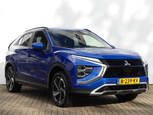 Mitsubishi Eclipse Cross 2.4 PHEV Intense+ | TREKHAAK | CAMERA | STOELVERWARMING | 18'' LMV | KEYLESS ENTRY/START | ActivLease financial lease