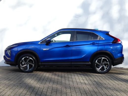 Mitsubishi Eclipse Cross 2.4 PHEV Intense+ | TREKHAAK | CAMERA | STOELVERWARMING | 18'' LMV | KEYLESS ENTRY/START | ActivLease financial lease