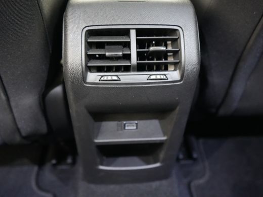 Opel Astra Electric 54 kWh Edition | 18 inch lichtmetalen velgen | Apple Carplay/Android Auto | Autonomous E... ActivLease financial lease