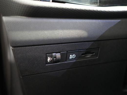 Opel Astra Electric 54 kWh Edition | 18 inch lichtmetalen velgen | Apple Carplay/Android Auto | Autonomous E... ActivLease financial lease