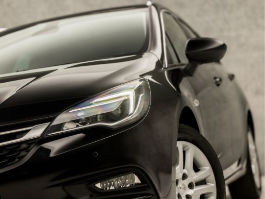 Opel Astra Sports Tourer 1.0 Turbo Sport (APPLE CARPLAY, GROOT NAVI, CLIMATE, SPORTSTOELEN, LEDER, PARKEERSE... ActivLease financial lease