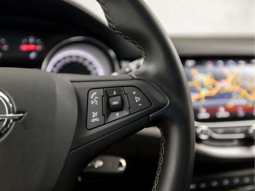 Opel Astra Sports Tourer 1.0 Turbo Sport (APPLE CARPLAY, GROOT NAVI, CLIMATE, SPORTSTOELEN, LEDER, PARKEERSE... ActivLease financial lease