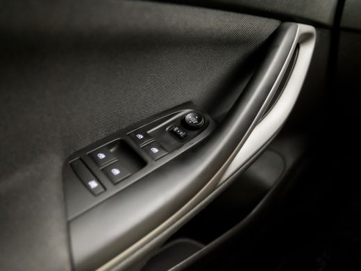 Opel Astra Sports Tourer 1.0 Turbo Sport (APPLE CARPLAY, GROOT NAVI, CLIMATE, SPORTSTOELEN, LEDER, PARKEERSE... ActivLease financial lease