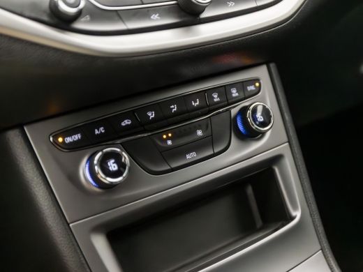 Opel Astra Sports Tourer 1.0 Turbo Sport (APPLE CARPLAY, GROOT NAVI, CLIMATE, SPORTSTOELEN, LEDER, PARKEERSE... ActivLease financial lease