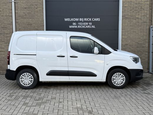Opel Combo 1.5D 102PK EURO 6 L1H1 Edition Cruise control/CarPlay/navigatie ActivLease financial lease