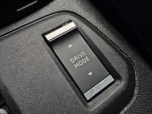 Opel Corsa-e Elegance 50 kWh Keyless | LED |  Full map navigatie | Carplay/android auto ActivLease financial lease